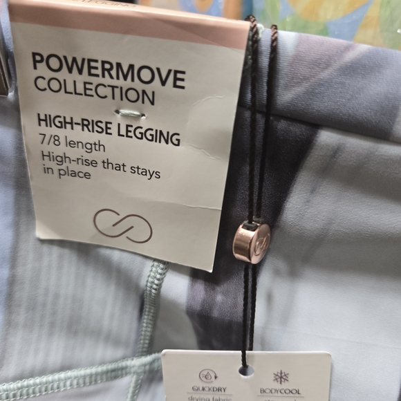 Abstract Patterned Leggings - Picture 3 of 3